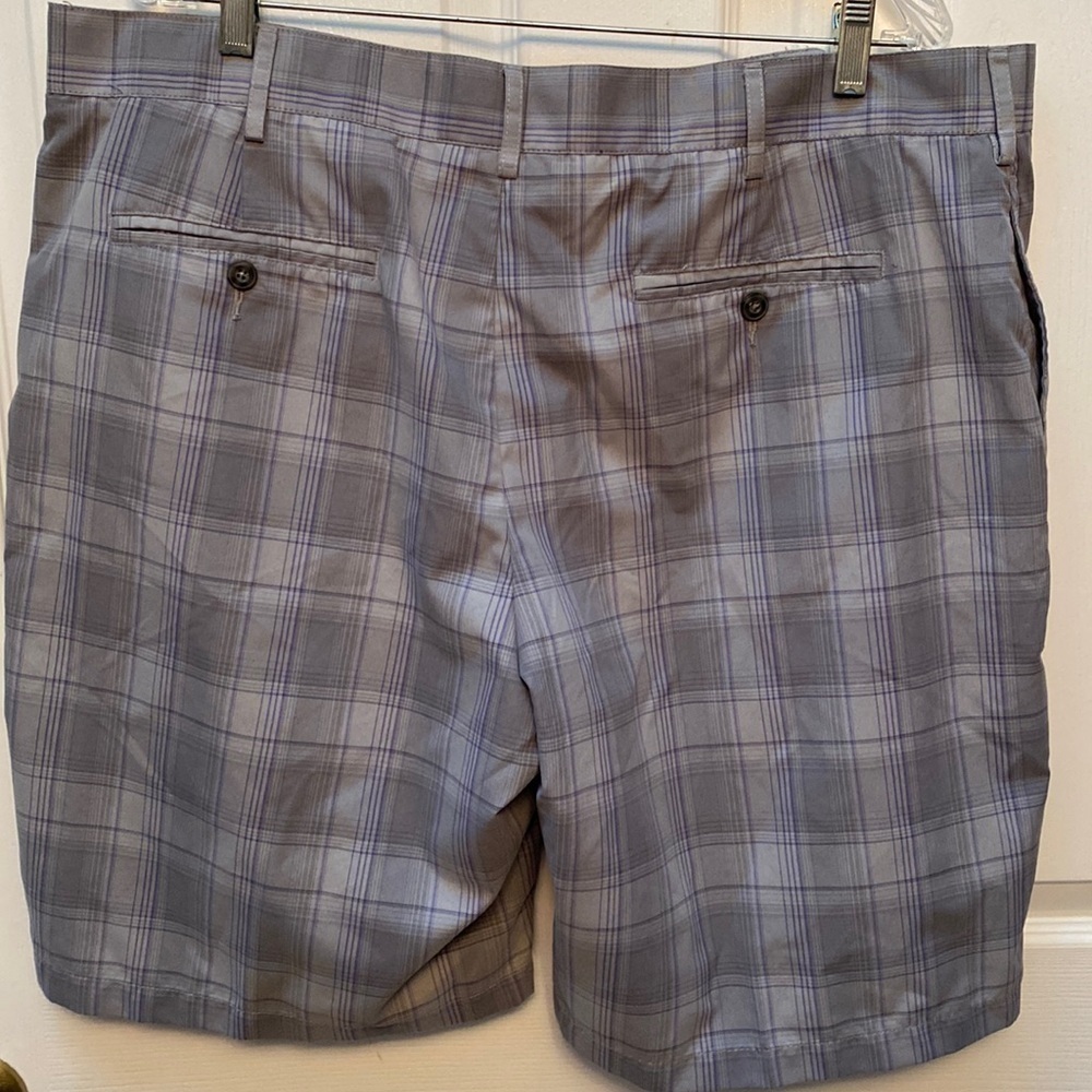 Mens Pro Tour gray stripes shorts size 40 - Picture 2 of 3